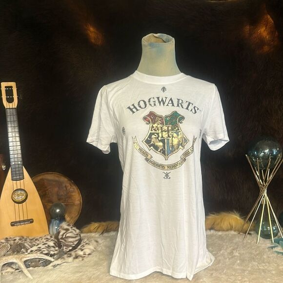 Hogworts t-shirt M (2800) - Picture 1 of 4
